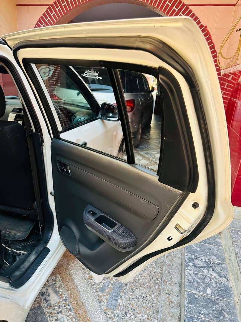 Suzuki Swift 2014 8