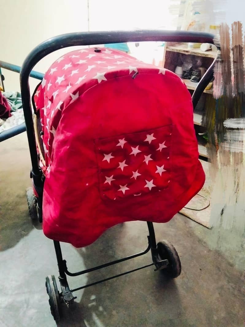 bay pram/walker 4