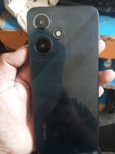 Infinix Hot 30 Play