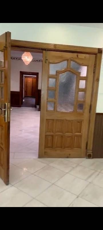 Margalla Road 633 Yard Double Story 6bed 2 Kitchen House For Sale