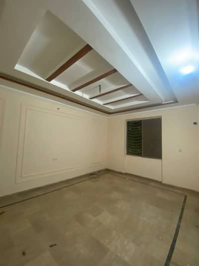 9 marla double story house for rent in shalimar colony
