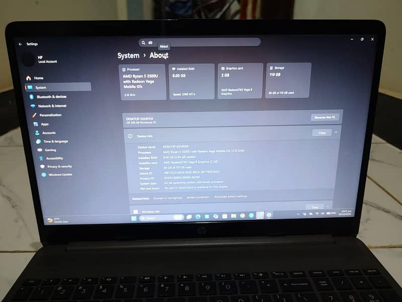 LAPTOP RYZEN 5 0