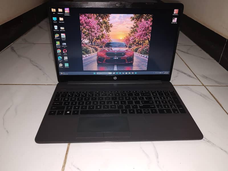 LAPTOP RYZEN 5 2