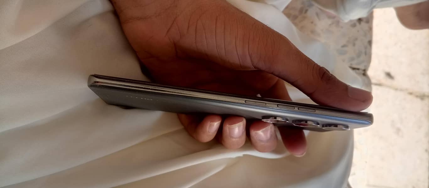 Tecno CAMON 40 Pro 2