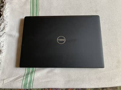 Dell letitude 7290 core i7 8th gen