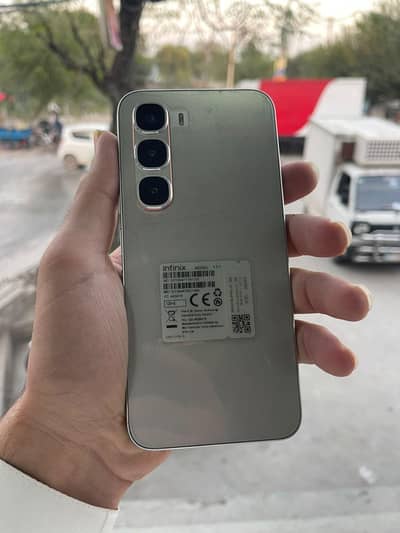 Infinix Hot 60 Pro
