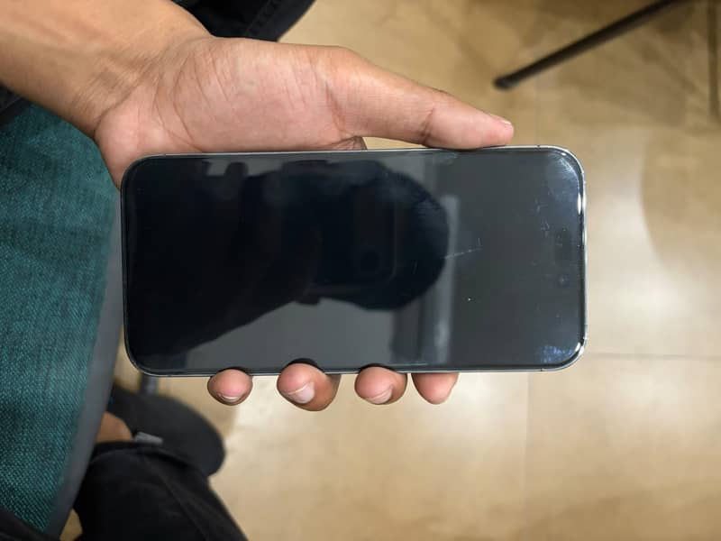 Apple iPhone 14 Pro Max 5
