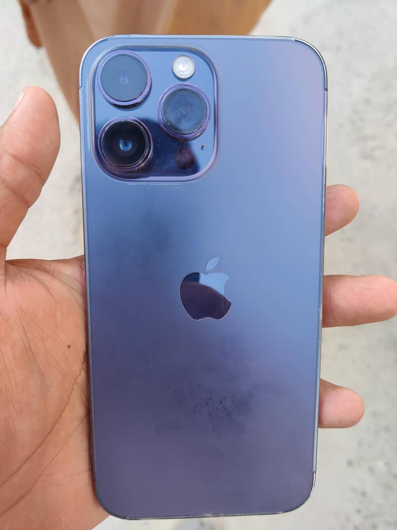 Apple iPhone 14 Pro Max 0