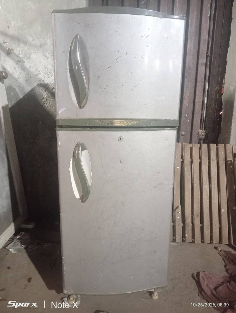 mini waves fridge 03084866366 0