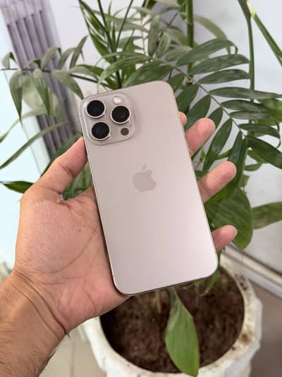 Apple iPhone 15 Pro Max 0334-7166-054