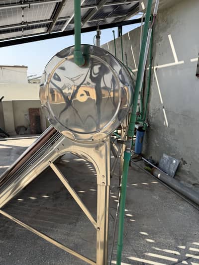 Solar geyser  300 litres