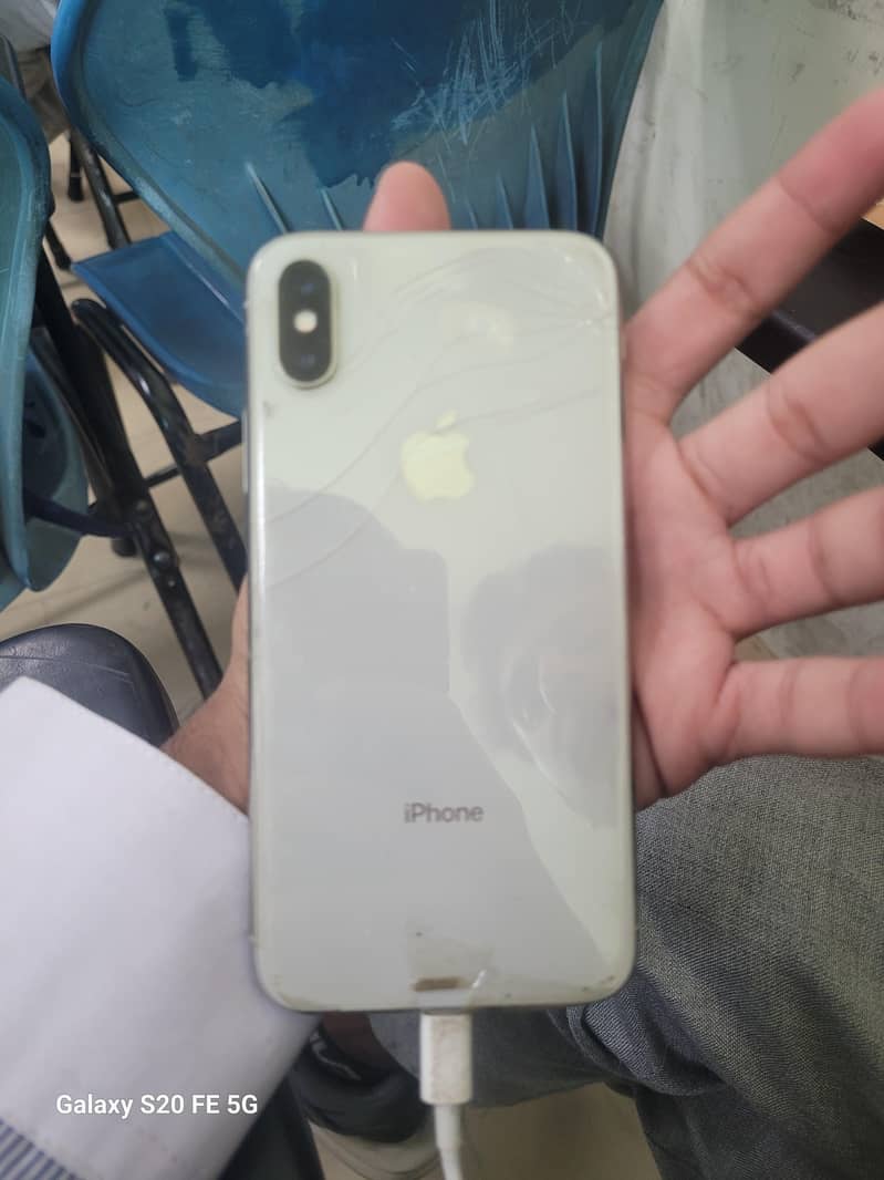 Apple iPhone X 0