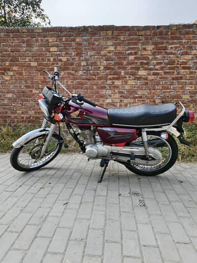 Honda 125 2023 model first had use excellent condition