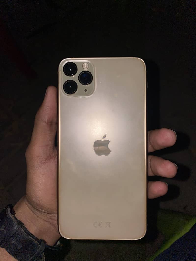Apple iPhone 11 Pro Max 3
