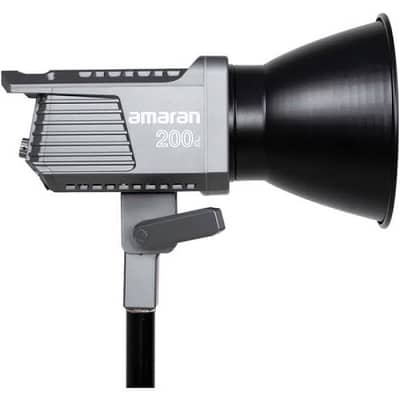 Amaran lights 200d and Godox sk400ii and tripod octa set and backdrop