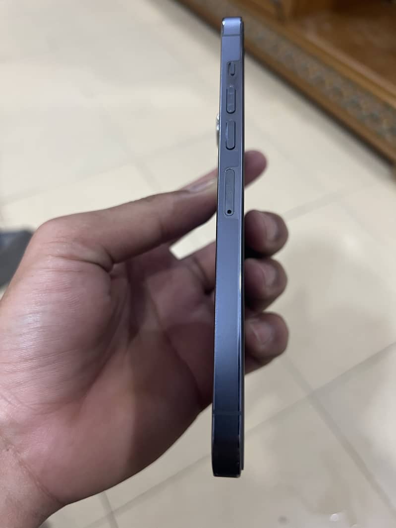 Apple iPhone 13 Pro Max 5