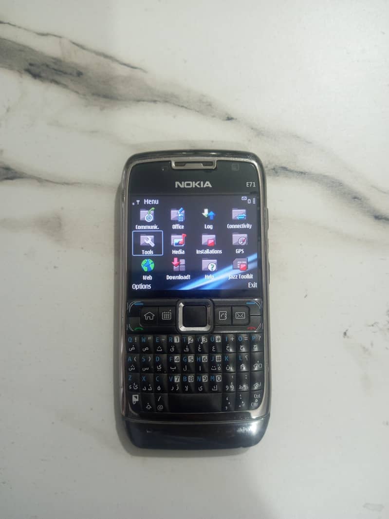 Nokia E71 1