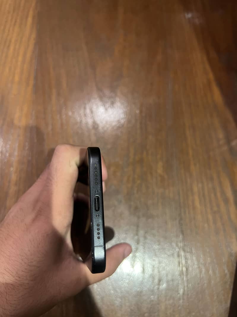 iPhone 16 Plus (jv) 1