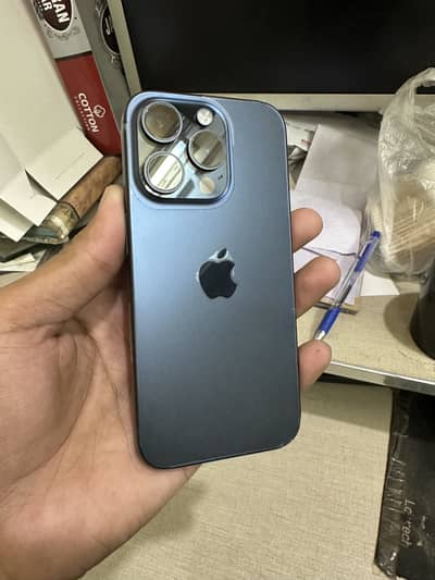 Apple iPhone 15 Pro