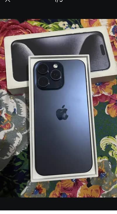 Apple iPhone 15 Pro Max 256 gb box and charger saat ha original