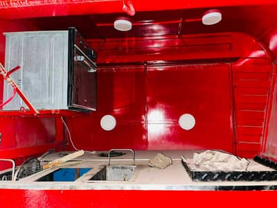 food cart,food stall, fast food machinery on wheels