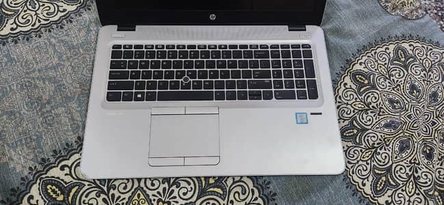 For Sale  8 256 + 1 Gb grafic card Just 2 months u