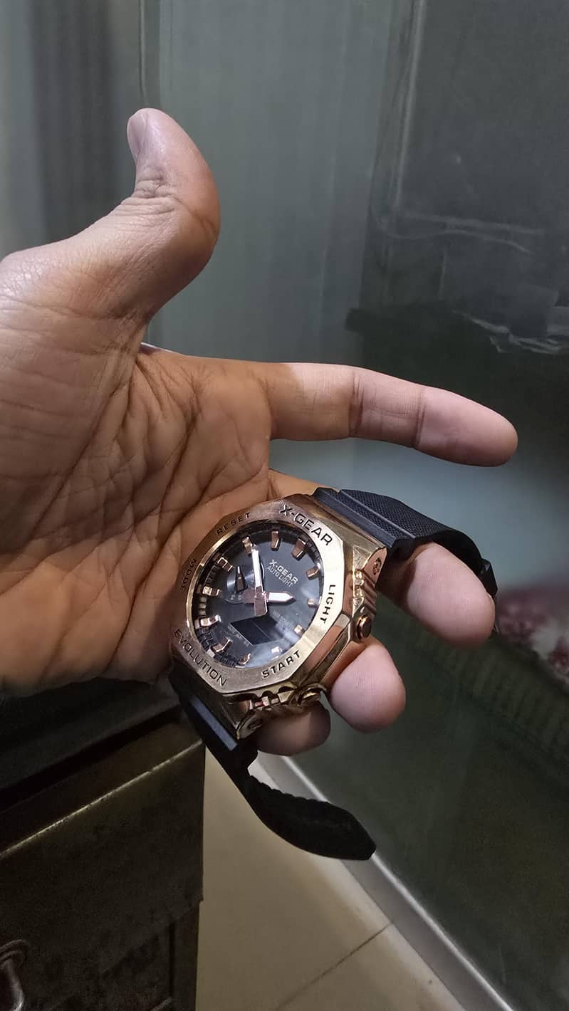 x gear watch 0