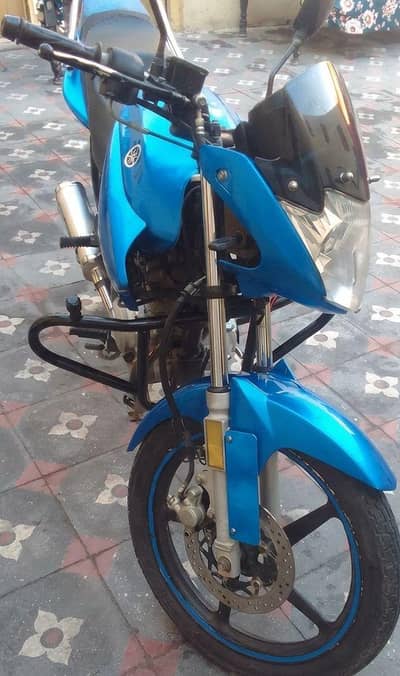 yamaha ybr 125 cc bike 2016 model all punjab number for sale