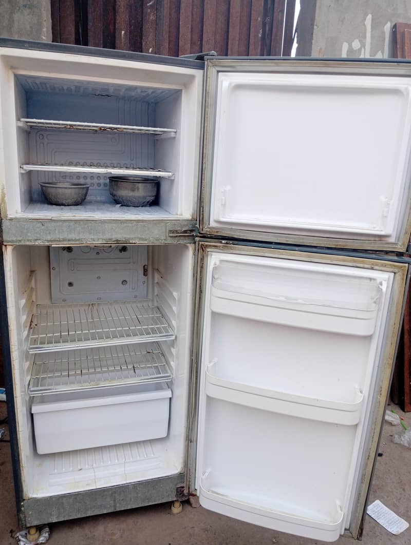 mini waves fridge 03084866366 2