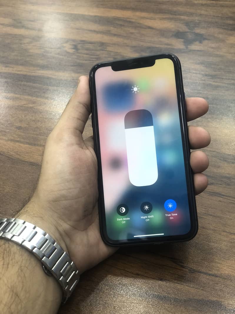Apple iPhone 11 6