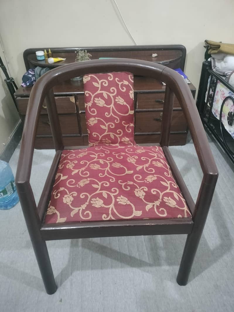 sofa chair & tea table 2