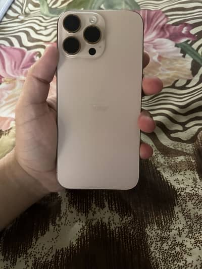 Apple iPhone 16 Pro Max
