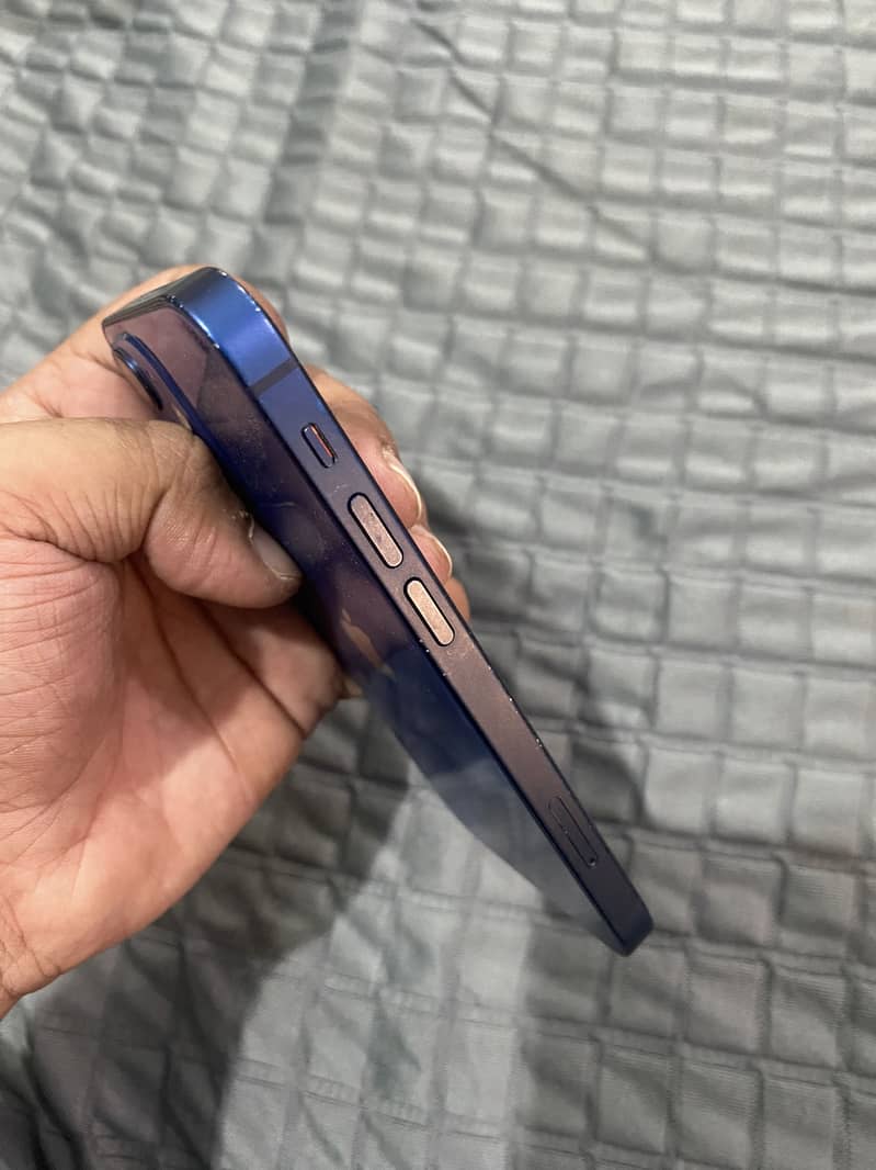 iPhone 12 mini jv 3