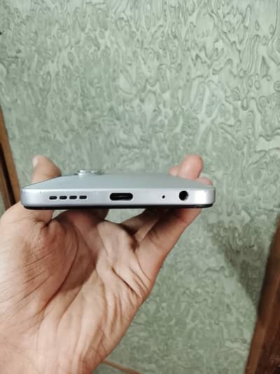 Infinix Hot 60i