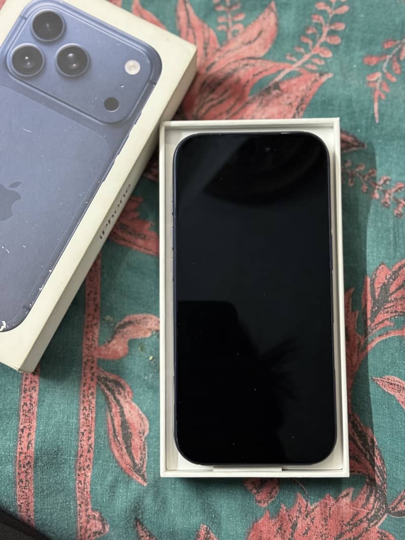 Apple iPhone 17 Pro 1