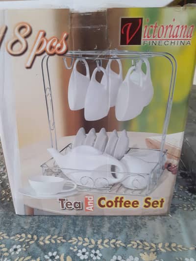 victorian Tea and coffee set 18 pcs