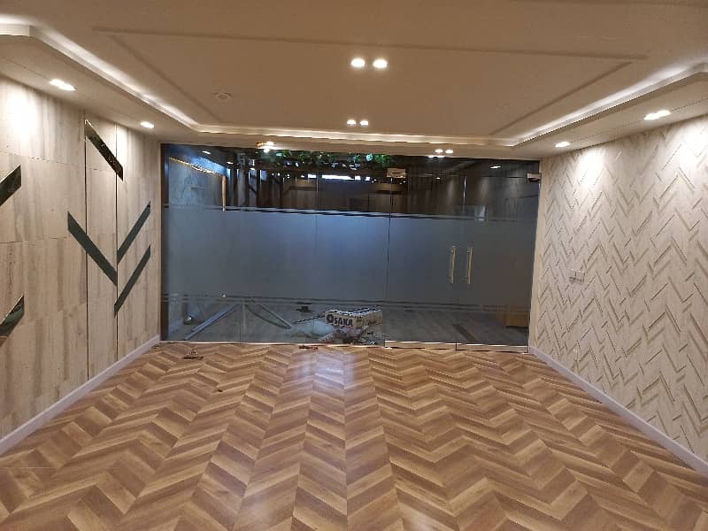 8 MARLA 1st FLOOR WITH ELEVATOR 2