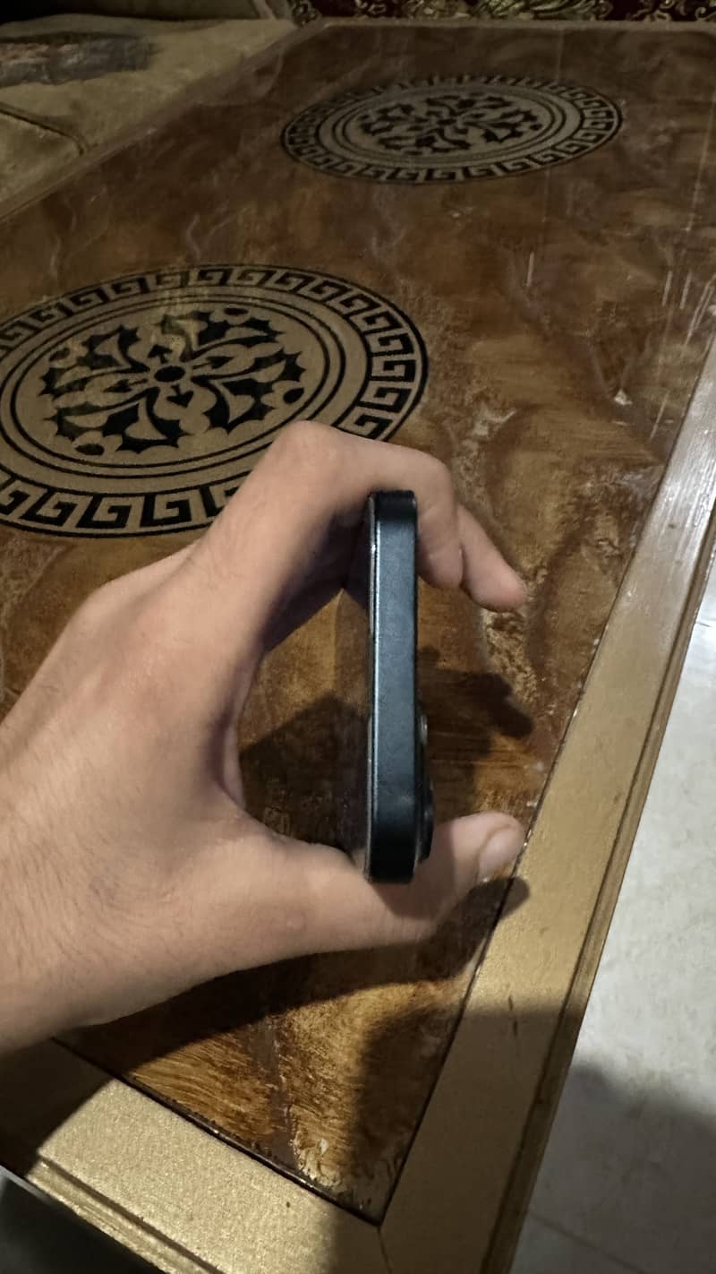 Apple iPhone 14 1