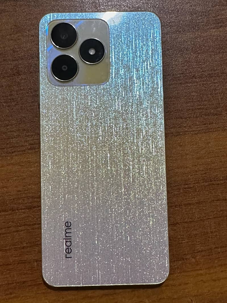 Realme C53 1