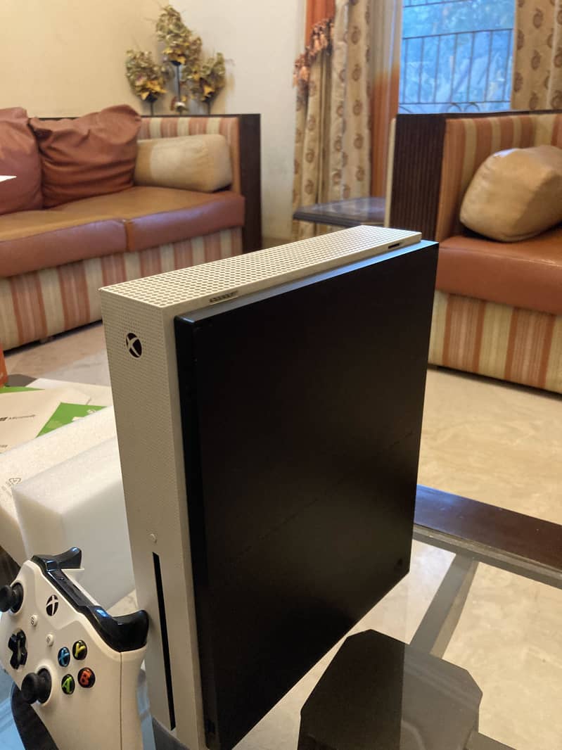Xbox one s imported 14