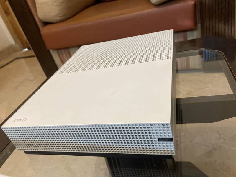 Xbox one s imported 16