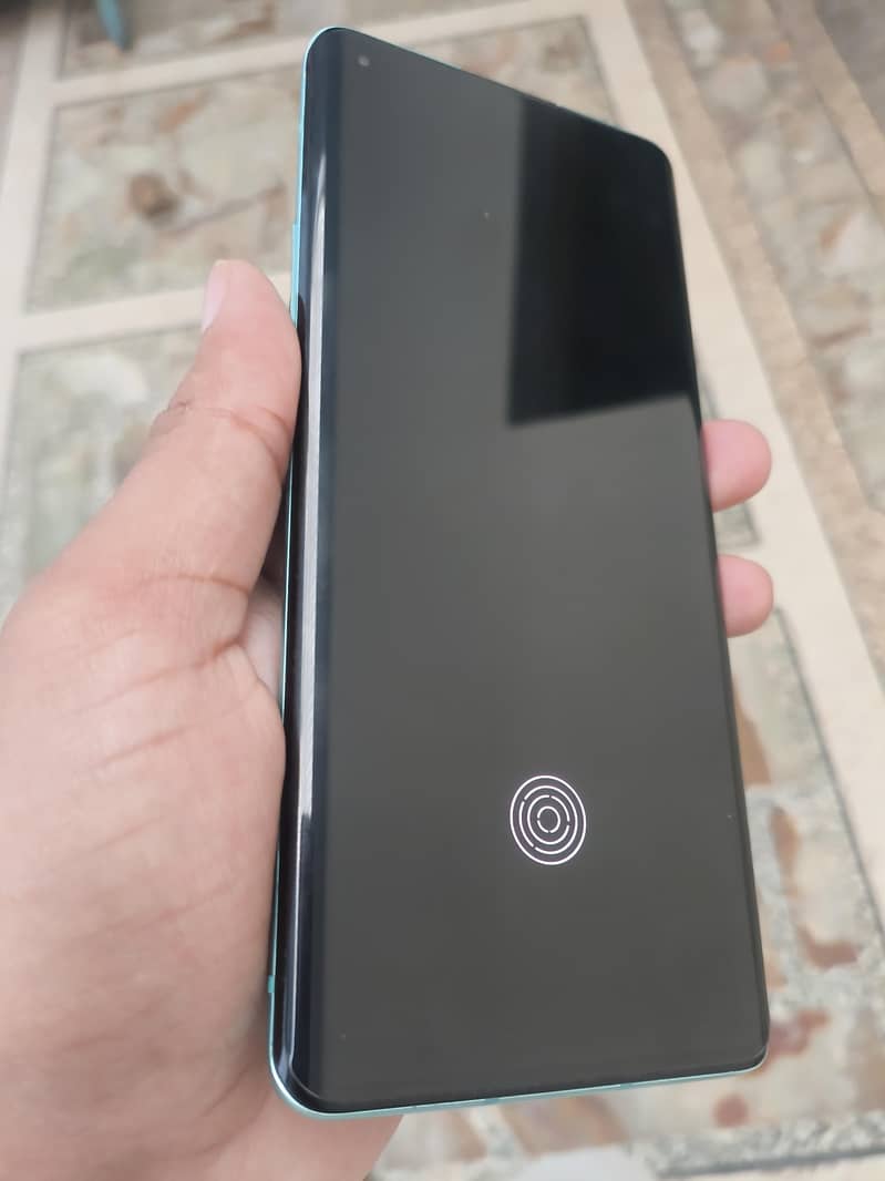 One Plus 8 Pro 6
