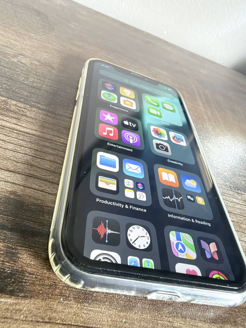 Apple iPhone XR 2