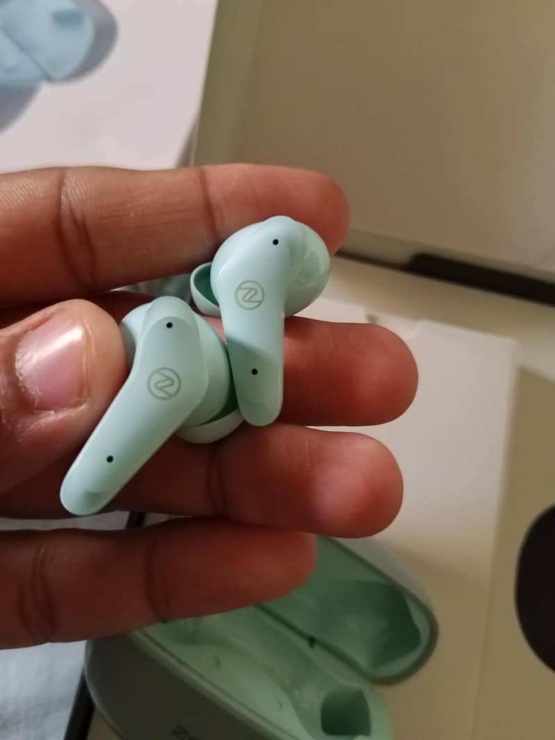 zero earbuds 8
