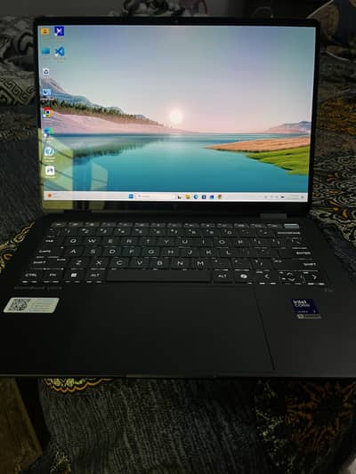 HP OmniBook Ultra Flip 14 – Core Ultra 7 Convertible Laptop