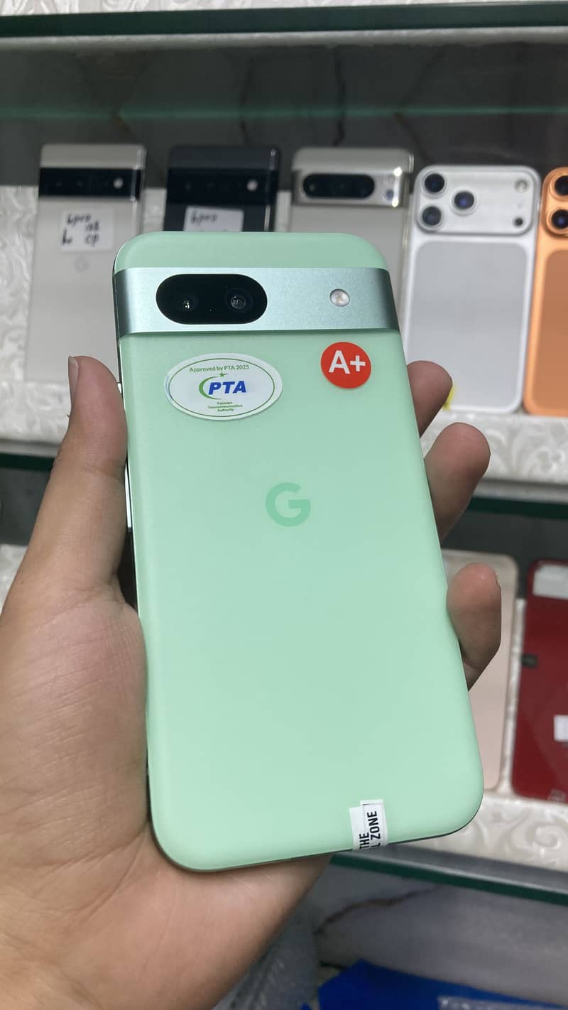 Google Pixel 8a 1