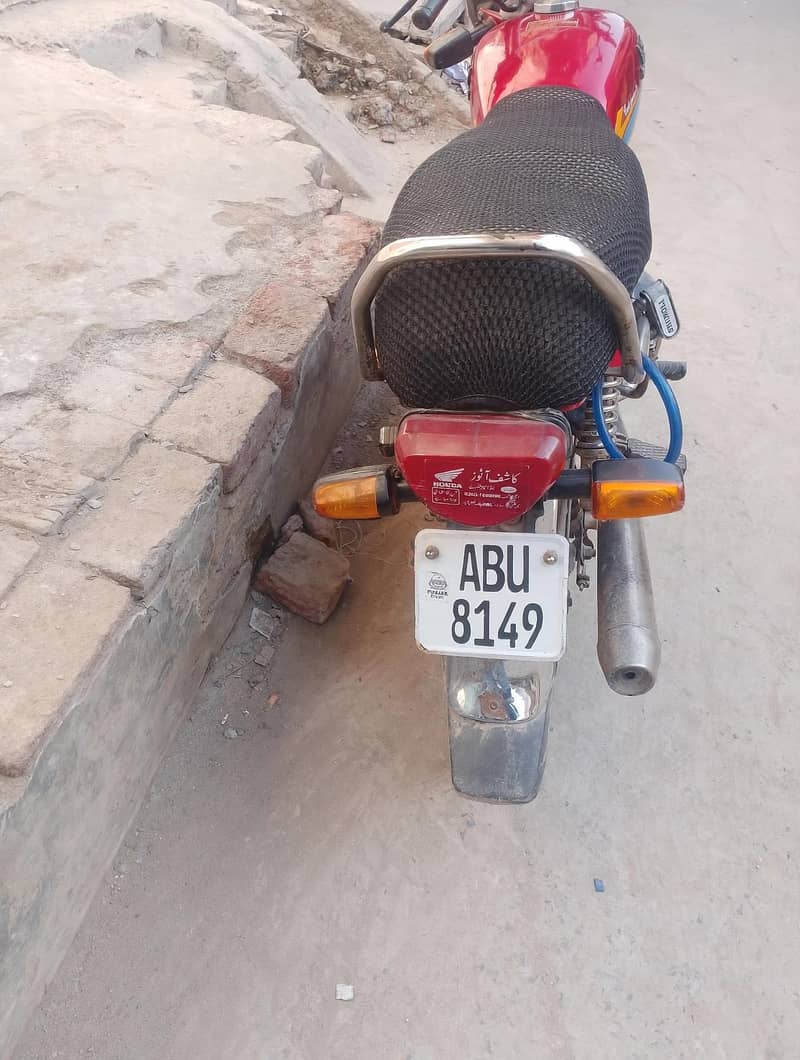 motorcycle 0