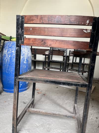 School chair 10/9