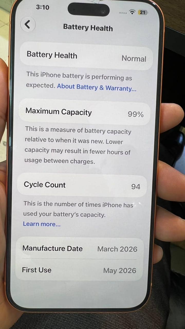 Apple iPhone 17 Pro Max 0