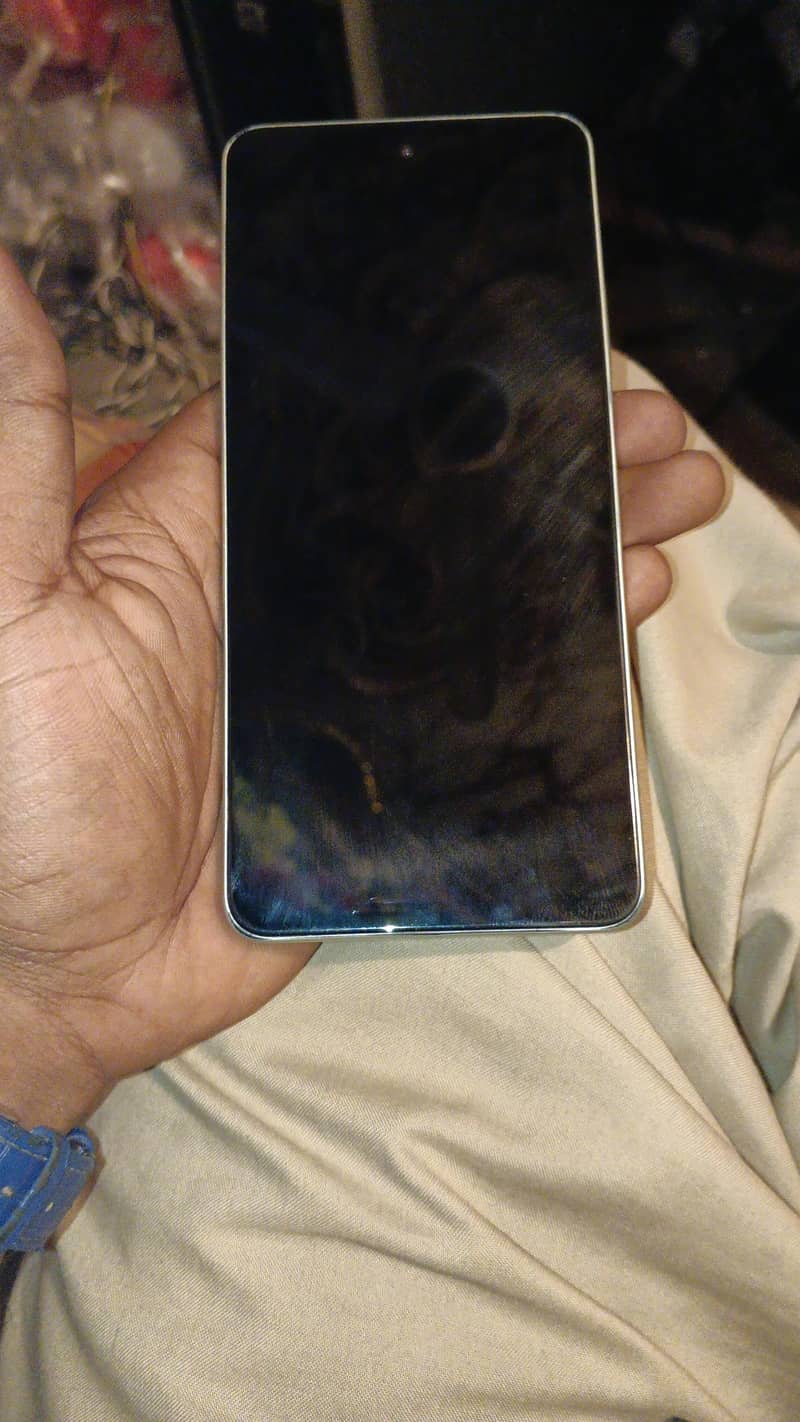 OPPO A5 Pro 1